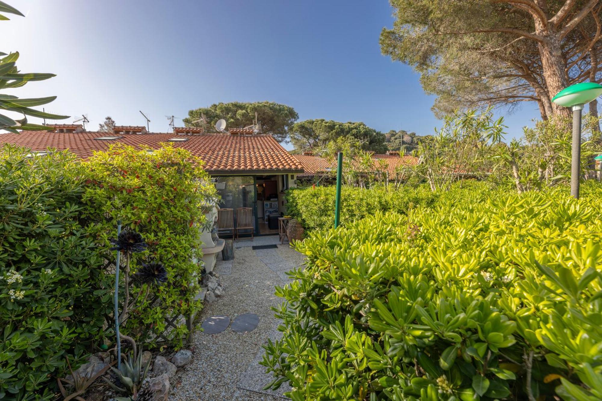 I Chioppi 4 - Goelba Apartment Capoliveri  Exterior foto
